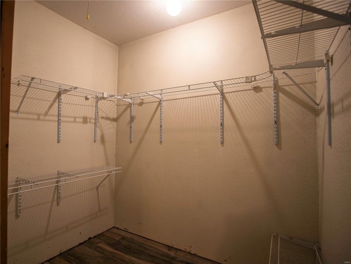 17800 County Road 527, Bloomfield, Missouri 63825, 2 Bedrooms Bedrooms, 10 Rooms Rooms,3 BathroomsBathrooms,Residential,For Sale,County Road 527,MAR24050032