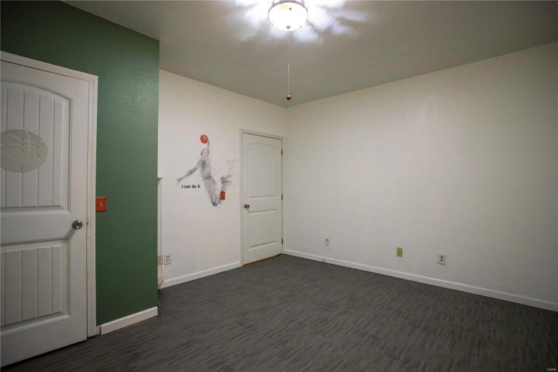17800 County Road 527, Bloomfield, Missouri 63825, 2 Bedrooms Bedrooms, 10 Rooms Rooms,3 BathroomsBathrooms,Residential,For Sale,County Road 527,MAR24050032