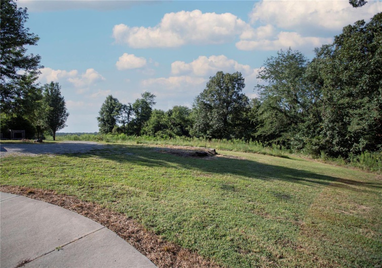 17800 County Road 527, Bloomfield, Missouri 63825, 2 Bedrooms Bedrooms, 10 Rooms Rooms,3 BathroomsBathrooms,Residential,For Sale,County Road 527,MAR24050032