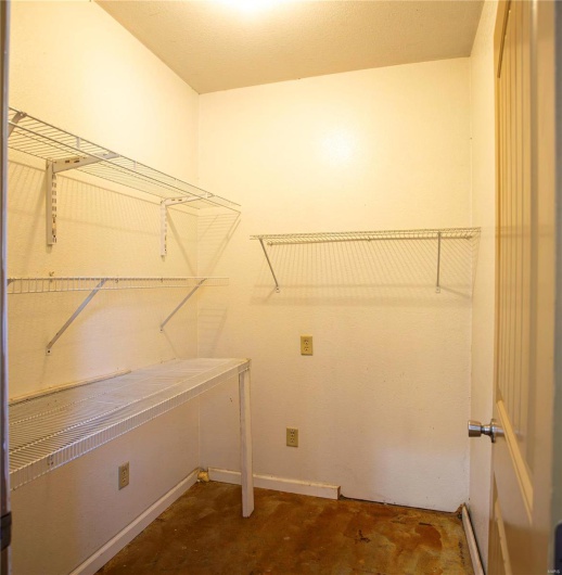 17800 County Road 527, Bloomfield, Missouri 63825, 2 Bedrooms Bedrooms, 10 Rooms Rooms,3 BathroomsBathrooms,Residential,For Sale,County Road 527,MAR24050032
