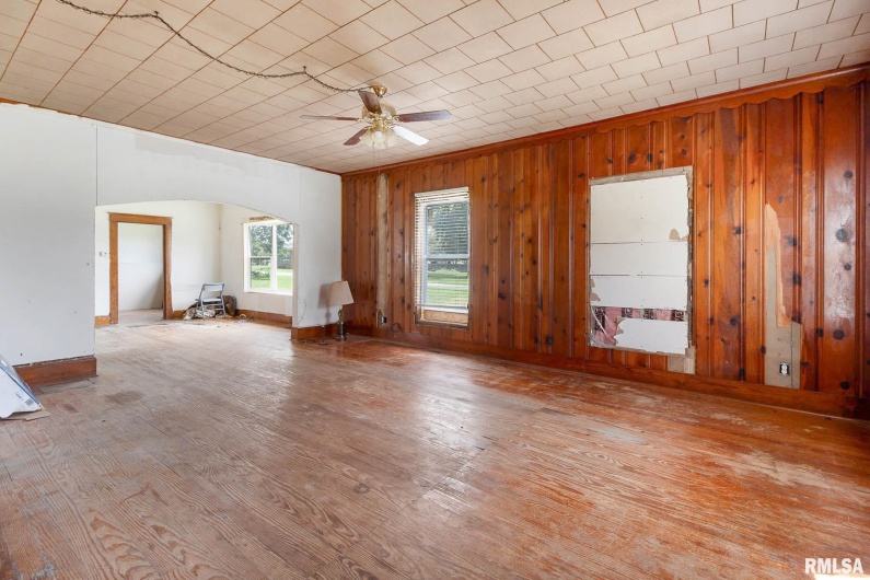 603 UNION Street, Dowell, Illinois 62927, 1 Bedroom Bedrooms, 0 ,1 BathroomBathrooms,Residential,For Sale,UNION,0,RMAQC4255498