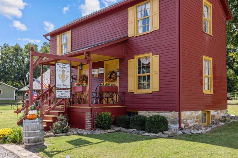 311 St Mary S Road, Ste Genevieve, Missouri 63670, ,Commercial Sale,For Sale,St Mary S,MAR23057328