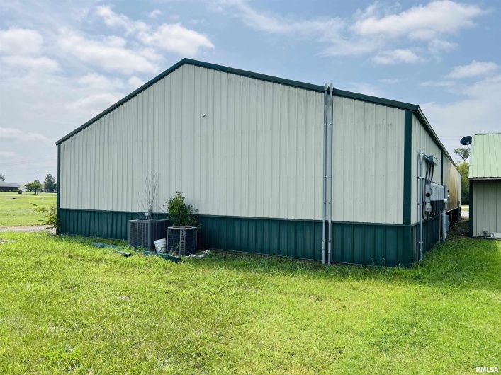 311 Small Street, Harrisburg, Illinois 62946, 0 , 0 ,0,Commercial Sale,For Sale,Small,0,RMAEB454691