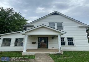 128 Church Street, Bonne Terre, Missouri 63628, 3 Bedrooms Bedrooms, 9 Rooms Rooms,2 BathroomsBathrooms,Residential,For Sale,Church,MAR24051506