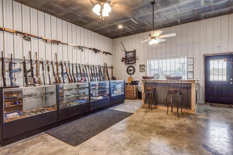 6071 State Hwy Y, French Village, Missouri 63036, ,Commercial Sale,For Sale,State Hwy Y,MAR24049524