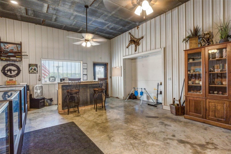 6071 State Hwy Y, French Village, Missouri 63036, ,Commercial Sale,For Sale,State Hwy Y,MAR24049524