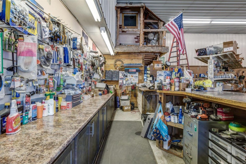 6071 State Hwy Y, French Village, Missouri 63036, ,Commercial Sale,For Sale,State Hwy Y,MAR24049524