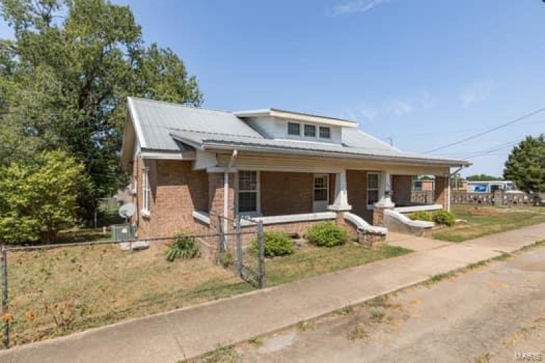 602 High Street, Fredericktown, Missouri 63645, 3 Bedrooms Bedrooms, 8 Rooms Rooms,2 BathroomsBathrooms,Residential,For Sale,High,MAR24049730