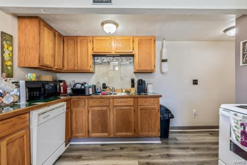 602 High Street, Fredericktown, Missouri 63645, 3 Bedrooms Bedrooms, 8 Rooms Rooms,2 BathroomsBathrooms,Residential,For Sale,High,MAR24049730