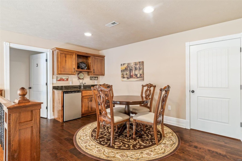 6889 Hwy F, Farmington, Missouri 63640, 3 Bedrooms Bedrooms, 8 Rooms Rooms,4 BathroomsBathrooms,Residential,For Sale,Hwy F,MAR24051300