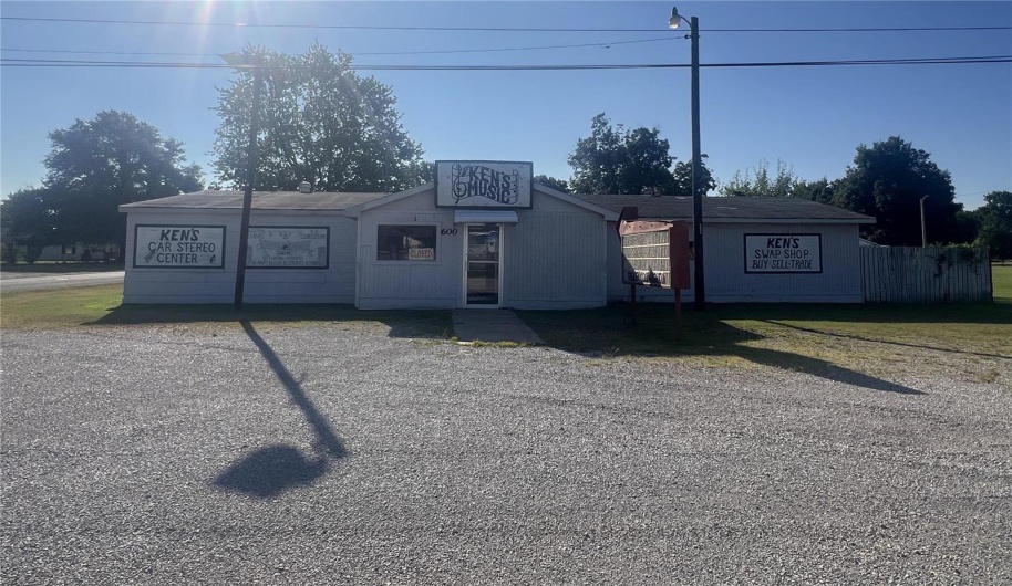 600 Bypass, Kennett, Missouri 63857, ,Commercial Sale,For Sale,Bypass,MAR24052623