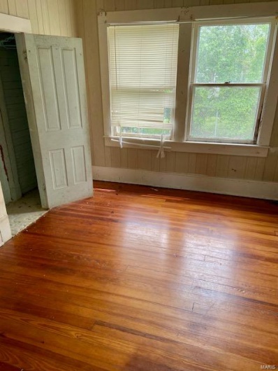 332 Elm, Dexter, Missouri 63841, 3 Bedrooms Bedrooms, 6 Rooms Rooms,1 BathroomBathrooms,Residential,For Sale,Elm,MAR23025047