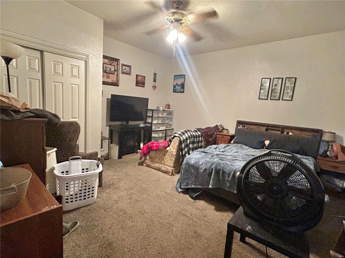 410 Main Street, Red Bud, Illinois 62278, 6 Bedrooms Bedrooms, 10 Rooms Rooms,2 BathroomsBathrooms,Residential,For Sale,Main,MAR24052431