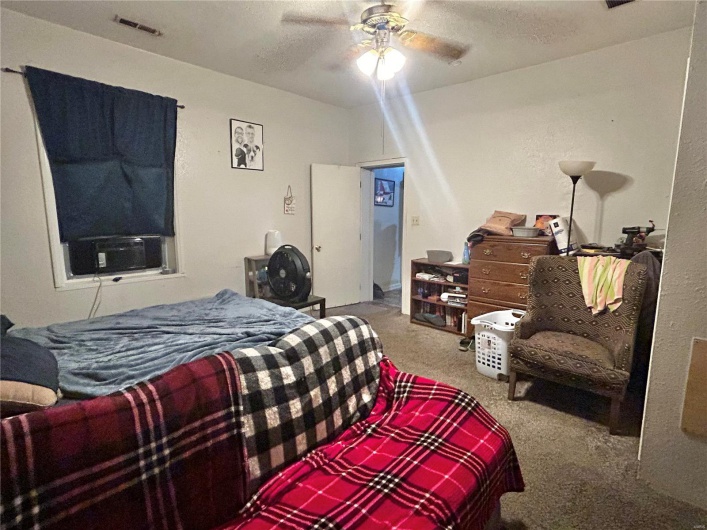 410 Main Street, Red Bud, Illinois 62278, 6 Bedrooms Bedrooms, 10 Rooms Rooms,2 BathroomsBathrooms,Residential,For Sale,Main,MAR24052431