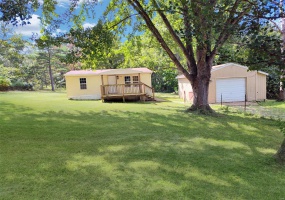 1385 Parkway Drive, Bismarck, Missouri 63624, 2 Bedrooms Bedrooms, 5 Rooms Rooms,1 BathroomBathrooms,Residential,For Sale,Parkway,MAR24053046