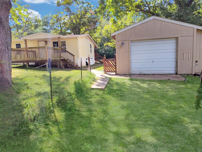 1385 Parkway Drive, Bismarck, Missouri 63624, 2 Bedrooms Bedrooms, 5 Rooms Rooms,1 BathroomBathrooms,Residential,For Sale,Parkway,MAR24053046
