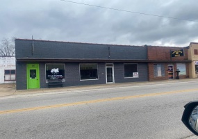 116 N Main St, Piedmont, Missouri 63957, ,Commercial Sale,For Sale,N Main St,MAR24053524