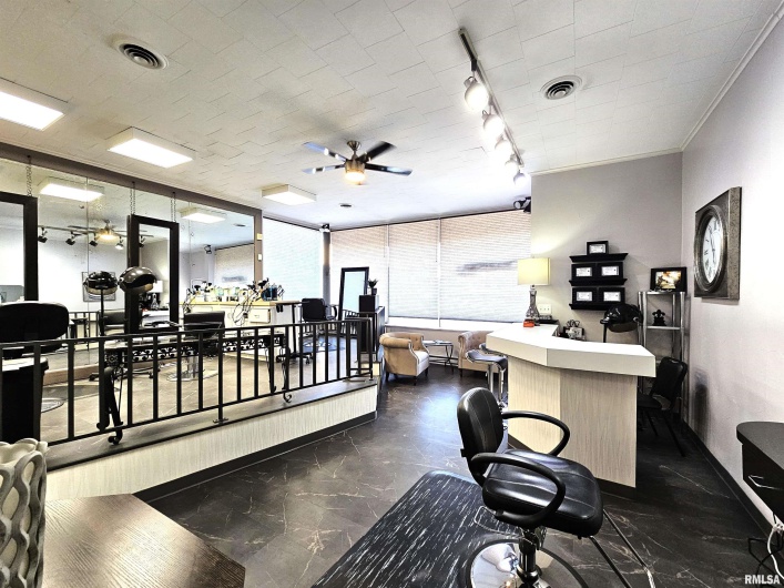 200 PARK Avenue, Herrin, Illinois 62948, 0 , 0 ,0,Commercial Sale,For Sale,PARK,0,RMAEB454858