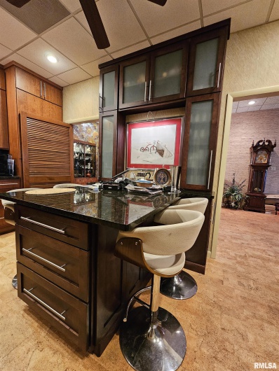 200 PARK Avenue, Herrin, Illinois 62948, 0 , 0 ,0,Commercial Sale,For Sale,PARK,0,RMAEB454858