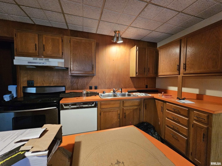 200 PARK Avenue, Herrin, Illinois 62948, 0 , 0 ,0,Commercial Sale,For Sale,PARK,0,RMAEB454858