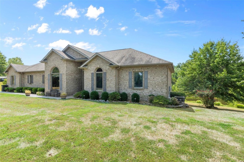 1207 County Road 649, Cape Girardeau, Missouri 63701, 4 Bedrooms Bedrooms, 9 Rooms Rooms,3 BathroomsBathrooms,Residential,For Sale,County Road 649,MAR24053005