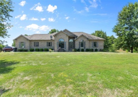 1207 County Road 649, Cape Girardeau, Missouri 63701, 4 Bedrooms Bedrooms, 9 Rooms Rooms,3 BathroomsBathrooms,Residential,For Sale,County Road 649,MAR24053005