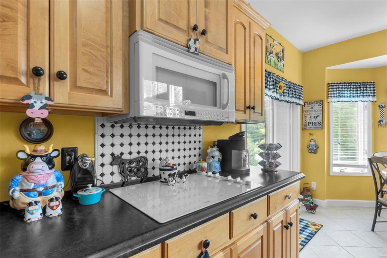 1207 County Road 649, Cape Girardeau, Missouri 63701, 4 Bedrooms Bedrooms, 9 Rooms Rooms,3 BathroomsBathrooms,Residential,For Sale,County Road 649,MAR24053005