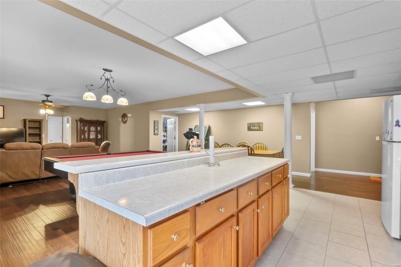 1207 County Road 649, Cape Girardeau, Missouri 63701, 4 Bedrooms Bedrooms, 9 Rooms Rooms,3 BathroomsBathrooms,Residential,For Sale,County Road 649,MAR24053005