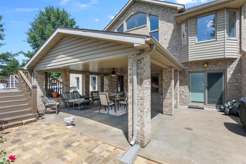 1207 County Road 649, Cape Girardeau, Missouri 63701, 4 Bedrooms Bedrooms, 9 Rooms Rooms,3 BathroomsBathrooms,Residential,For Sale,County Road 649,MAR24053005