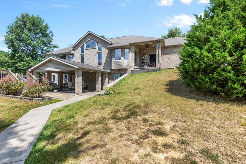 1207 County Road 649, Cape Girardeau, Missouri 63701, 4 Bedrooms Bedrooms, 9 Rooms Rooms,3 BathroomsBathrooms,Residential,For Sale,County Road 649,MAR24053005
