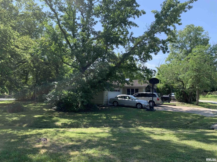 5281-5287 COUNTRY CLUB Road, Murphysboro, Illinois 62966, 0 , 0 ,0,Residential Income,For Sale,COUNTRY CLUB,0,RMAEB454876