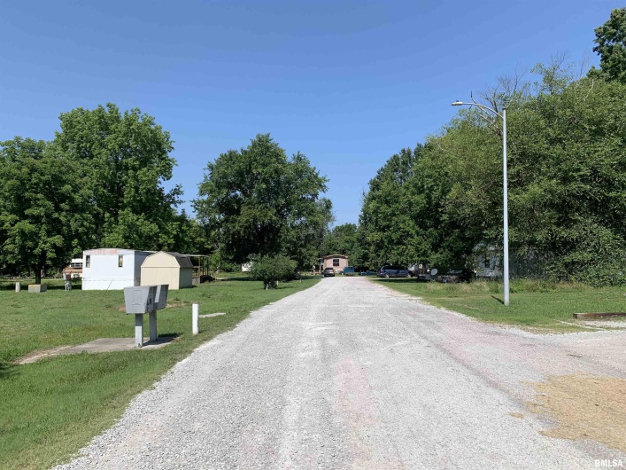 5281-5287 COUNTRY CLUB Road, Murphysboro, Illinois 62966, 0 , 0 ,0,Residential Income,For Sale,COUNTRY CLUB,0,RMAEB454877