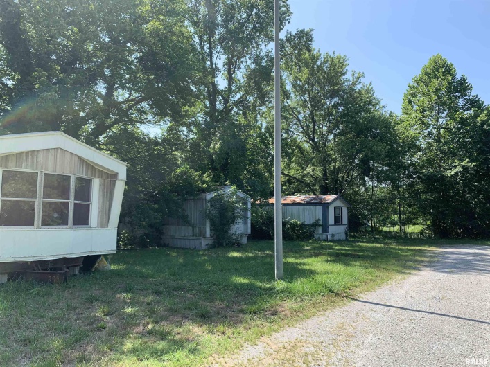 5281-5287 COUNTRY CLUB Road, Murphysboro, Illinois 62966, 0 , 0 ,0,Residential Income,For Sale,COUNTRY CLUB,0,RMAEB454877