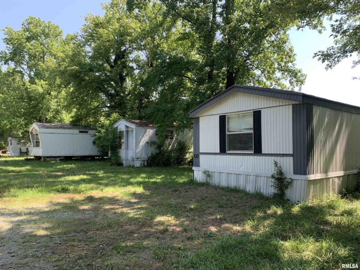 5281-5287 COUNTRY CLUB Road, Murphysboro, Illinois 62966, 0 , 0 ,0,Residential Income,For Sale,COUNTRY CLUB,0,RMAEB454877