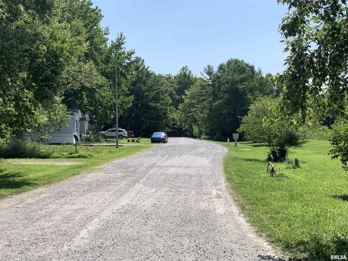 5281-5287 COUNTRY CLUB Road, Murphysboro, Illinois 62966, 0 , 0 ,0,Residential Income,For Sale,COUNTRY CLUB,0,RMAEB454877