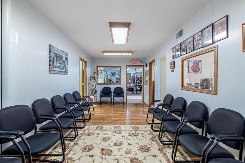 2 Columbia Street, Farmington, Missouri 63640, ,Commercial Sale,For Sale,Columbia,MAR24054258