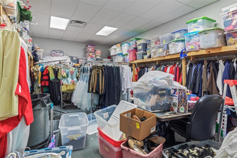 2 Columbia Street, Farmington, Missouri 63640, ,Commercial Sale,For Sale,Columbia,MAR24054258