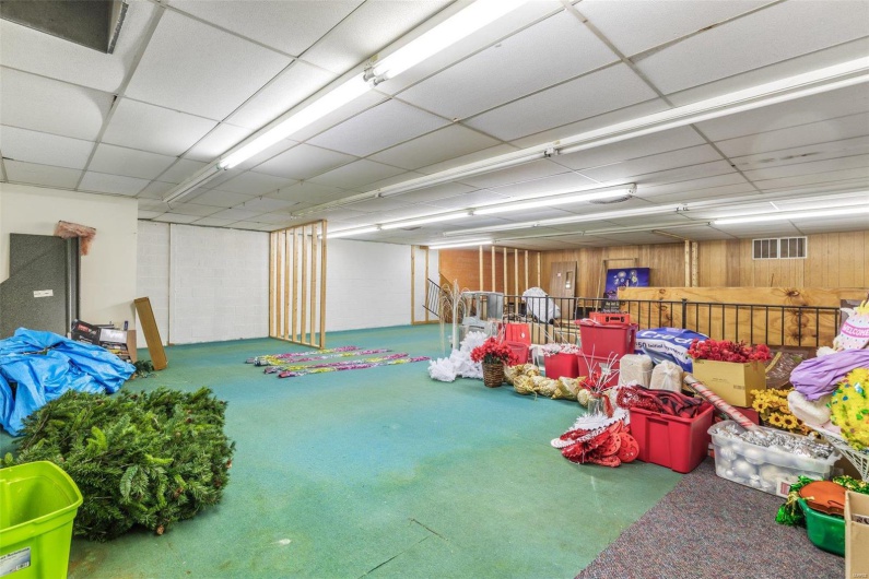2 Columbia Street, Farmington, Missouri 63640, ,Commercial Sale,For Sale,Columbia,MAR24054258