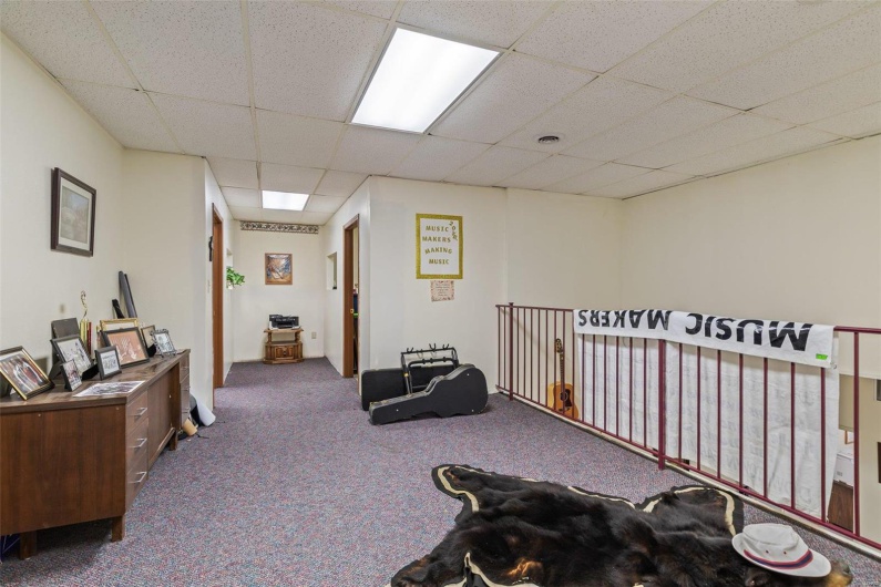 2 Columbia Street, Farmington, Missouri 63640, ,Commercial Sale,For Sale,Columbia,MAR24054258