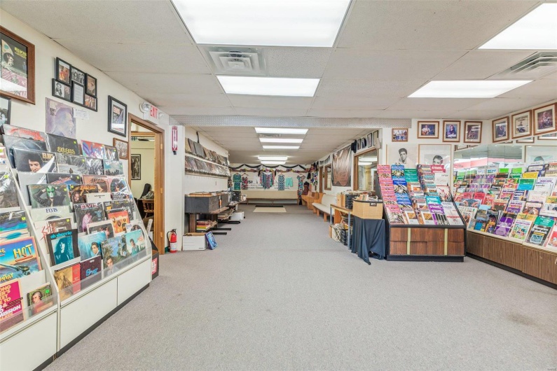 2 Columbia Street, Farmington, Missouri 63640, ,Commercial Sale,For Sale,Columbia,MAR24054258