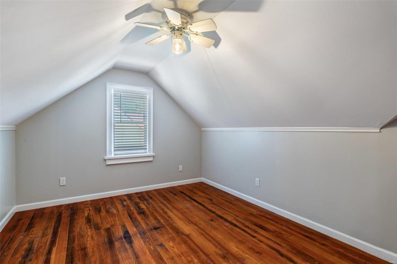 371 Jefferson Street, Ste Genevieve, Missouri 63670, 3 Bedrooms Bedrooms, 11 Rooms Rooms,2 BathroomsBathrooms,Residential,For Sale,Jefferson,MAR24052845