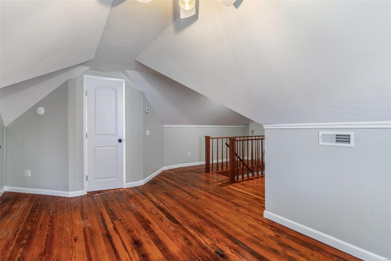 371 Jefferson Street, Ste Genevieve, Missouri 63670, 3 Bedrooms Bedrooms, 11 Rooms Rooms,2 BathroomsBathrooms,Residential,For Sale,Jefferson,MAR24052845