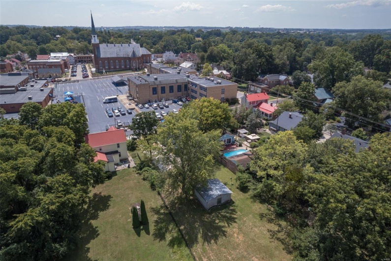371 Jefferson Street, Ste Genevieve, Missouri 63670, 3 Bedrooms Bedrooms, 11 Rooms Rooms,2 BathroomsBathrooms,Residential,For Sale,Jefferson,MAR24052845