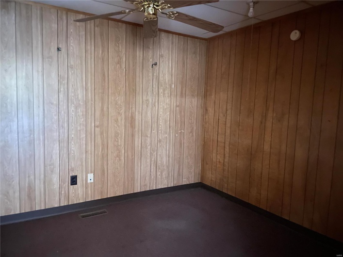 306 N. 2nd St., Piedmont, Missouri 63957, ,Commercial Sale,For Sale,N. 2nd St.,MAR24054689