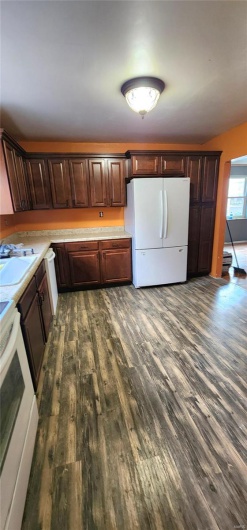 804 State Street, Chester, Illinois 62233, 3 Bedrooms Bedrooms, 5 Rooms Rooms,2 BathroomsBathrooms,Residential,For Sale,State,MAR24050887