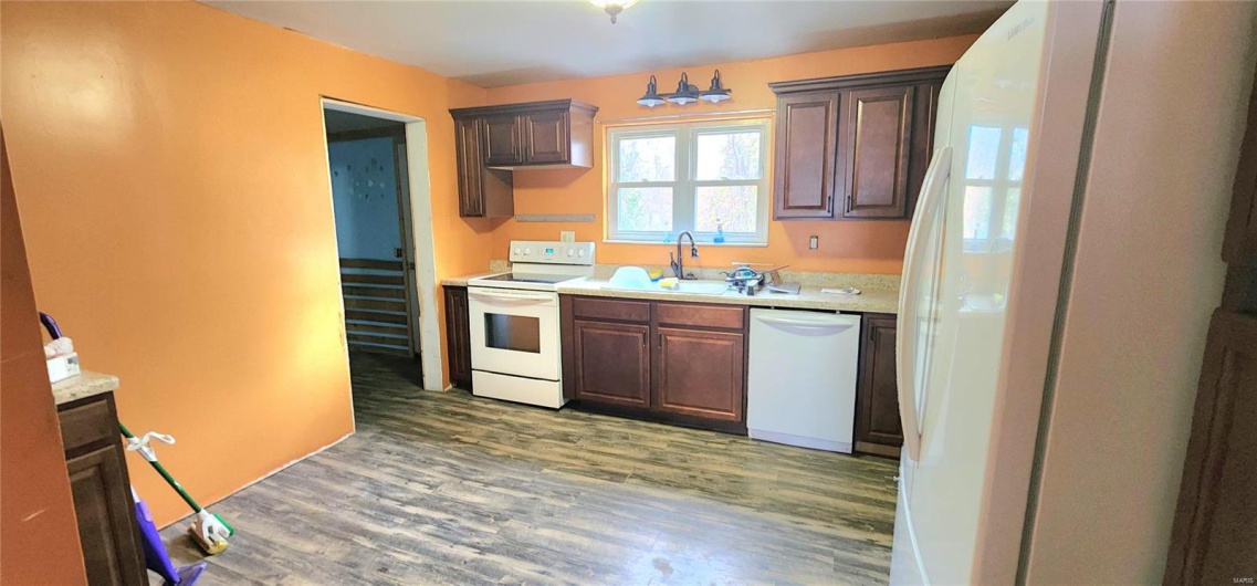 804 State Street, Chester, Illinois 62233, 3 Bedrooms Bedrooms, 5 Rooms Rooms,2 BathroomsBathrooms,Residential,For Sale,State,MAR24050887
