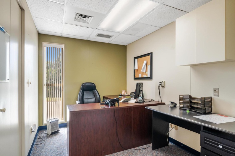 53 Doctors Park, Cape Girardeau, Missouri 63703, ,Commercial Sale,For Sale,Doctors Park,MAR24055752