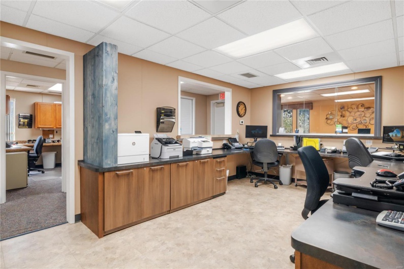 53 Doctors Park, Cape Girardeau, Missouri 63703, ,Commercial Sale,For Sale,Doctors Park,MAR24055752