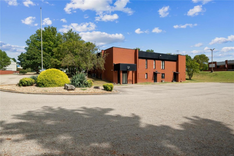53 Doctors Park, Cape Girardeau, Missouri 63703, ,Commercial Sale,For Sale,Doctors Park,MAR24055752