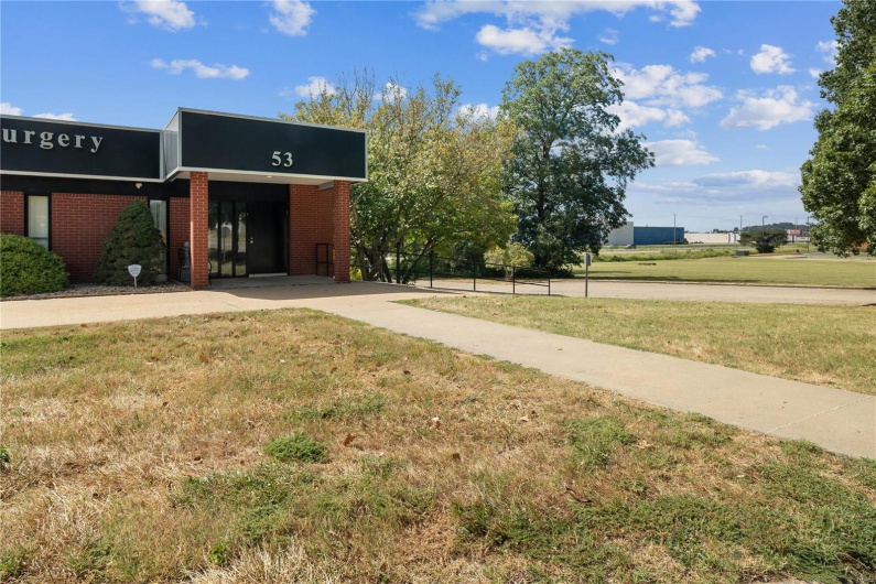 53 Doctors Park, Cape Girardeau, Missouri 63703, ,Commercial Sale,For Sale,Doctors Park,MAR24055752